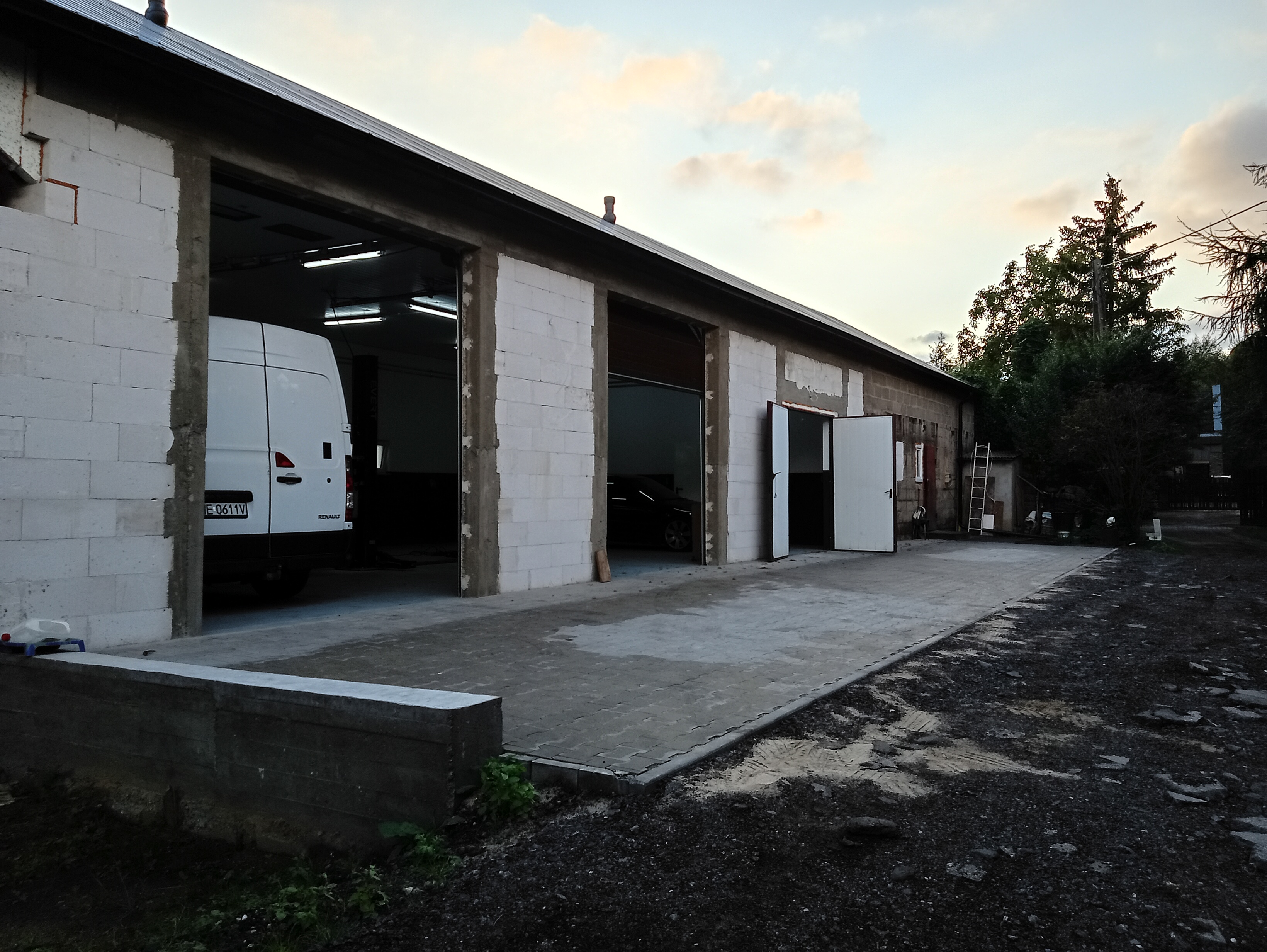 Warsztat Mechanik Tuchom z zewnątrz